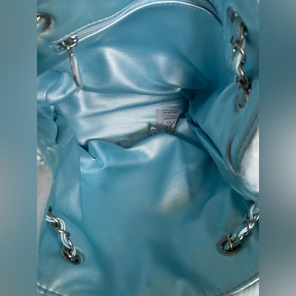 Geir-Ness Norsk Sno Purse Handbag Lt Blue Chain SOFT Faux Fur - REVERSIBLE, New - Picture 6 of 12